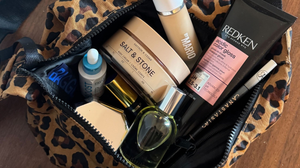 Meet the Makeup Bags That’ll Change The Way You Travel